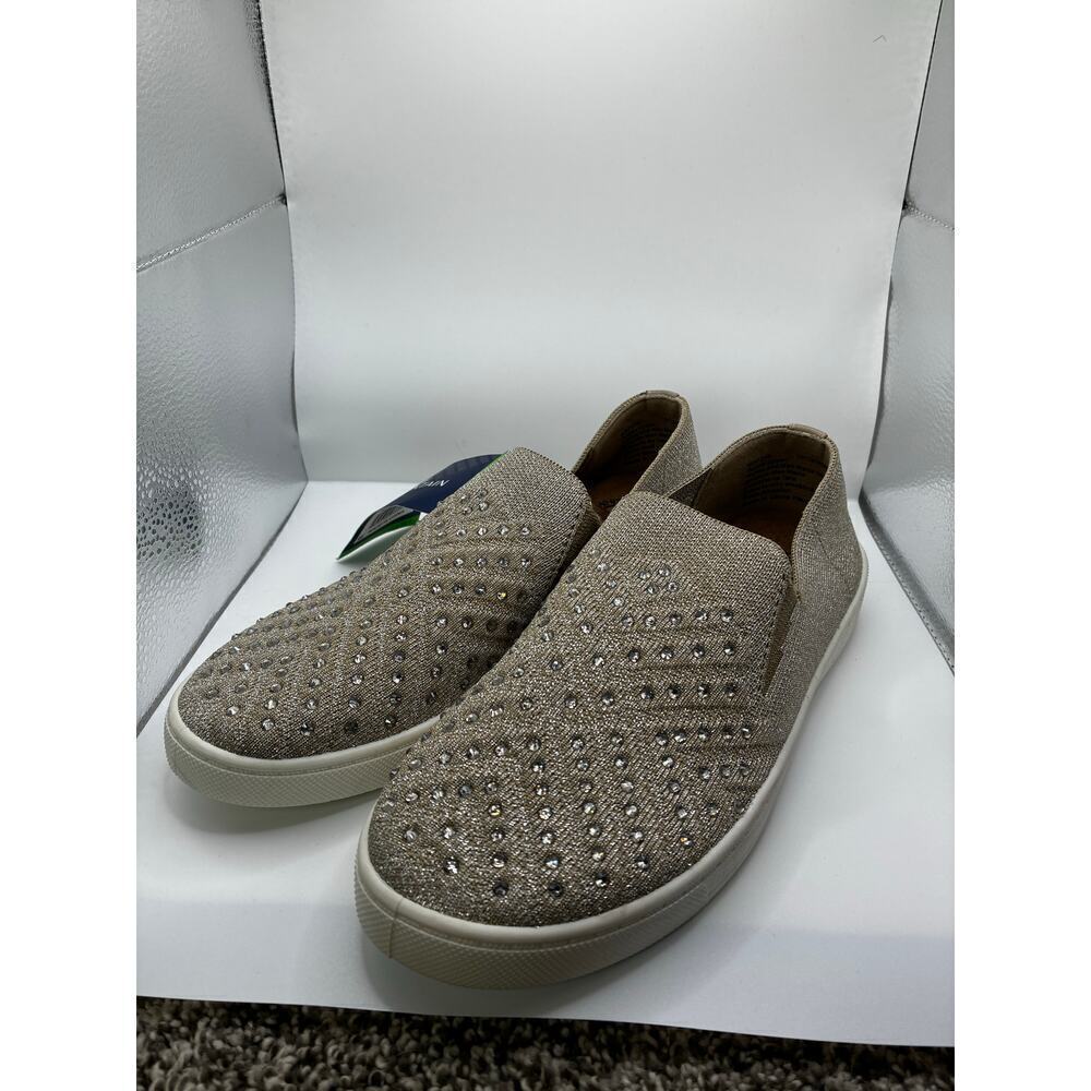 White Mountain NEW Bling Sneaker Size 7 Metallic Slip On Knit Glam Chic Brunch - Picture 5 of 7